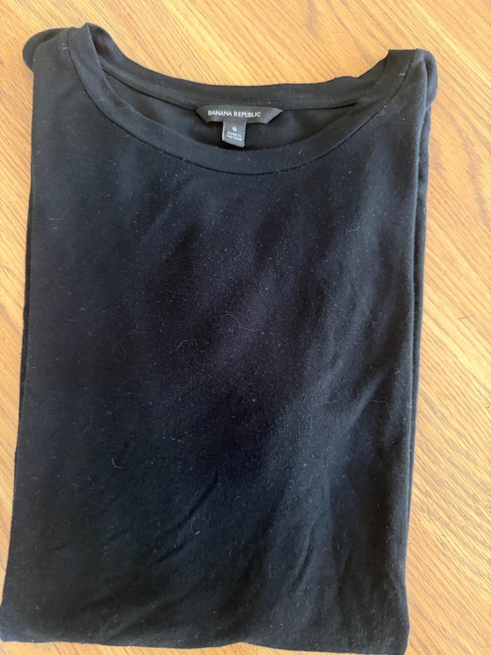 Banana Republic Black Short-Sleeve Tee